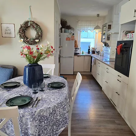Apartment Family De Lux *